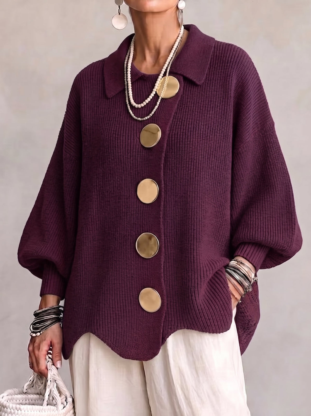 Victoria | Cárdigan Oversize con Cuello y Botones Dorados