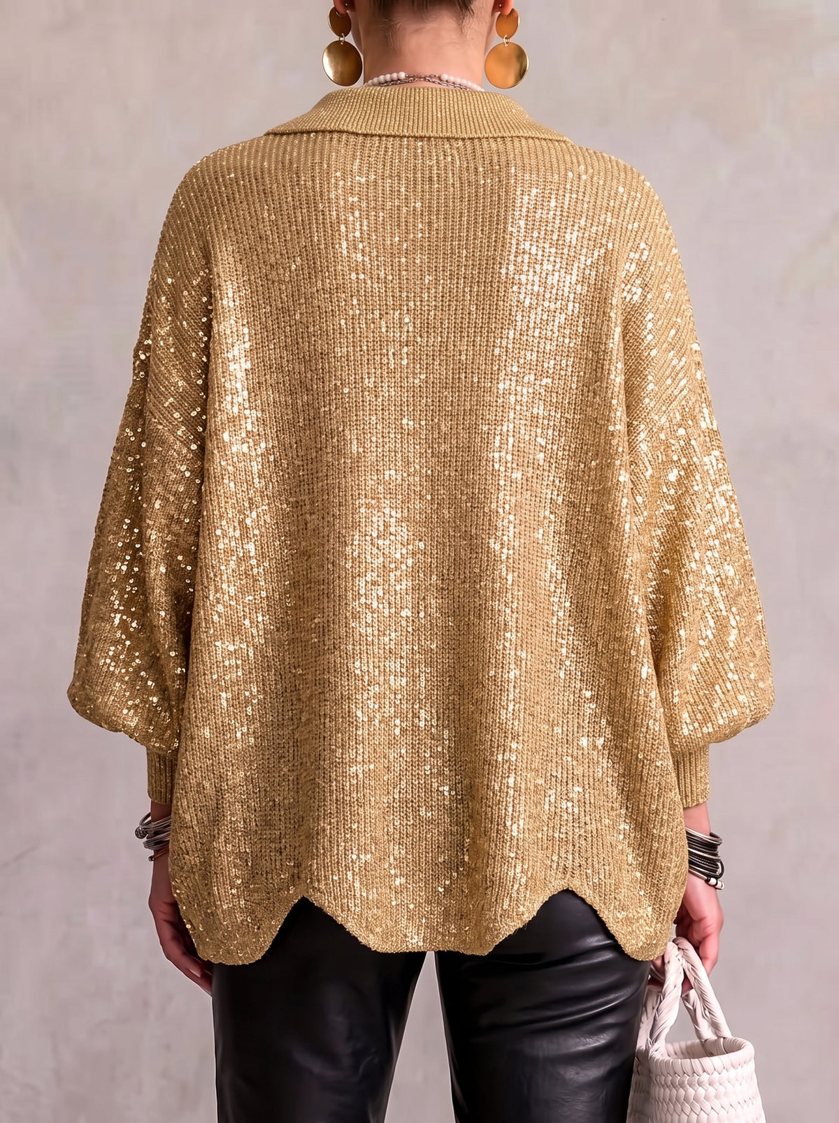 Victoria | Cárdigan Oversize con Cuello y Botones Dorados
